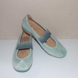 LN NATURALIZER MARY JANE STYLE SHOES - 7 1/2 WIDE